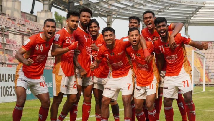 আবাহনীকে হারিয়ে লিগ শিরোপা পুনরুদ্ধার করলো বসুন্ধরা কিংস